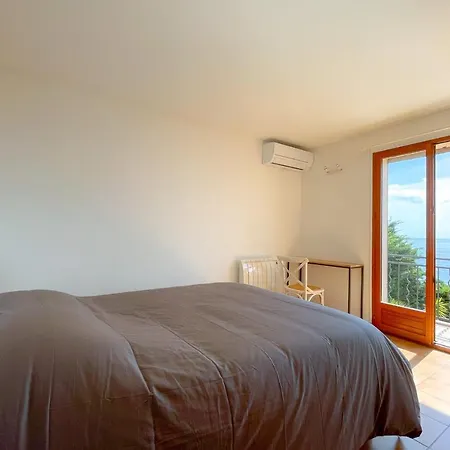 Villa Family With Unique Sea View For 11people Saint-Raphaël