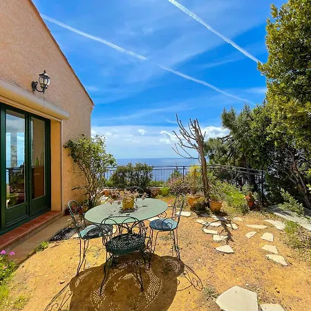 Family With Unique Sea View For 11people Saint-Raphaël
