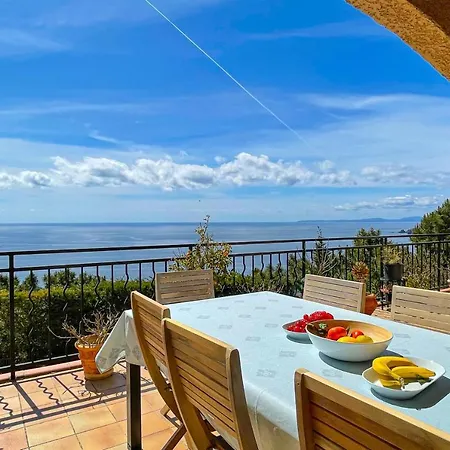 Sea-view For 11 Guests With A Heated Infinity Pool Saint-Raphael (Var)