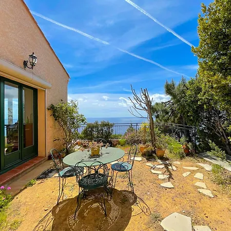 Villa Sea-view For 11 Guests With A Heated Infinity Pool *